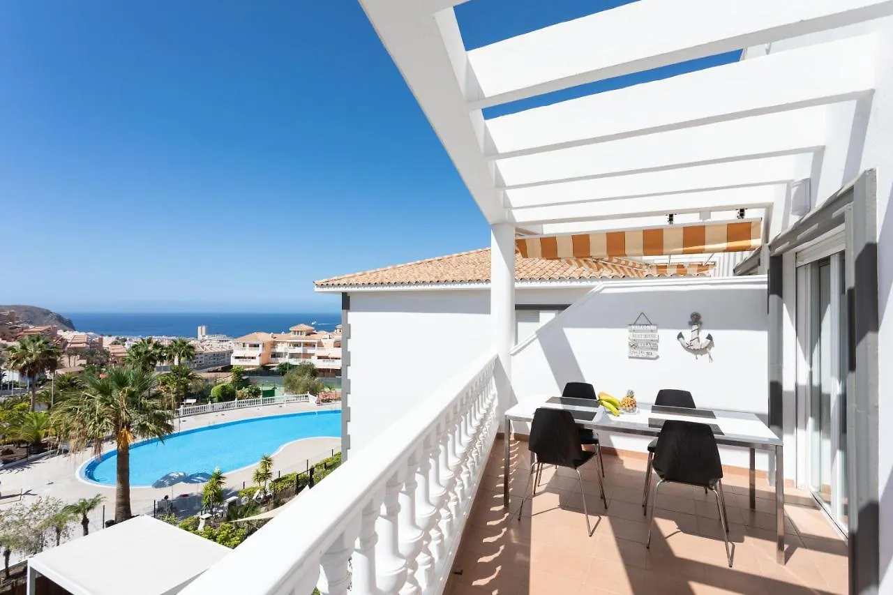 Home2Book Vistahermosa Los Cristianos,Pool & Padel Arona